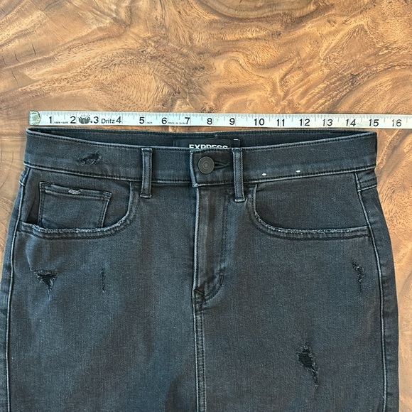 Express Straight Mini mid rise jean skirt with fringe - Picture 10 of 15